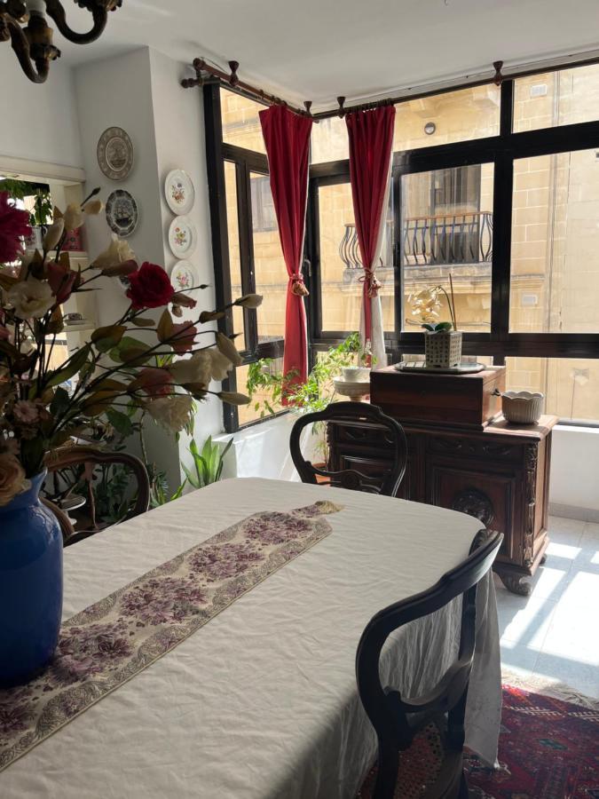 My Apartment To Rent One Room Sliema Esterno foto